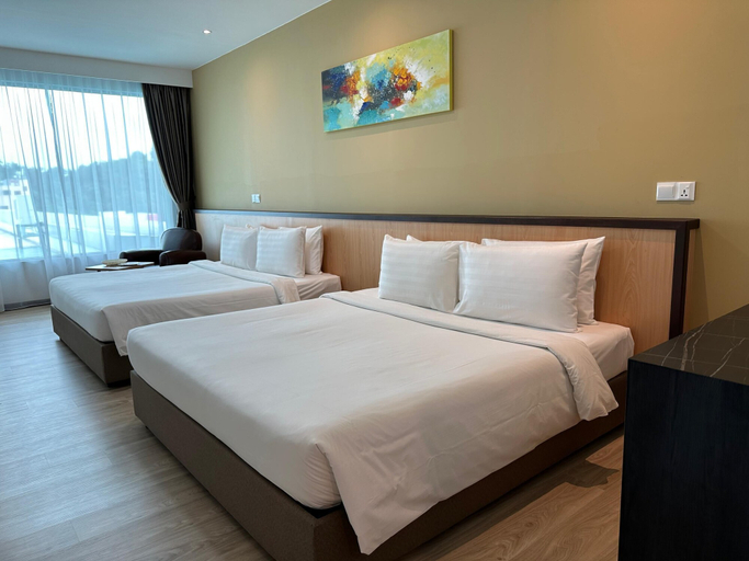 Others 5, Hotel 7 Suria, Kota Kinabalu