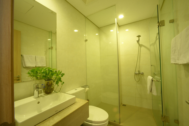 Bathroom 4, Mipec Riverside Long Bien Apartments, Long Biên