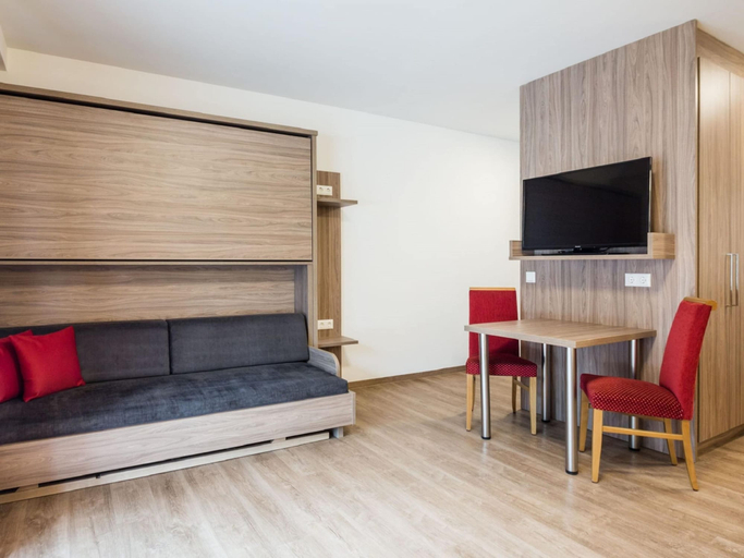 Others 1, Apartment in Kleinarl Near Ski Slopes, Sankt Johann im Pongau