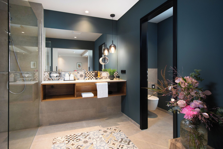 Bathroom 5, Seehotel Niedernberg - Das Dorf am See, Miltenberg