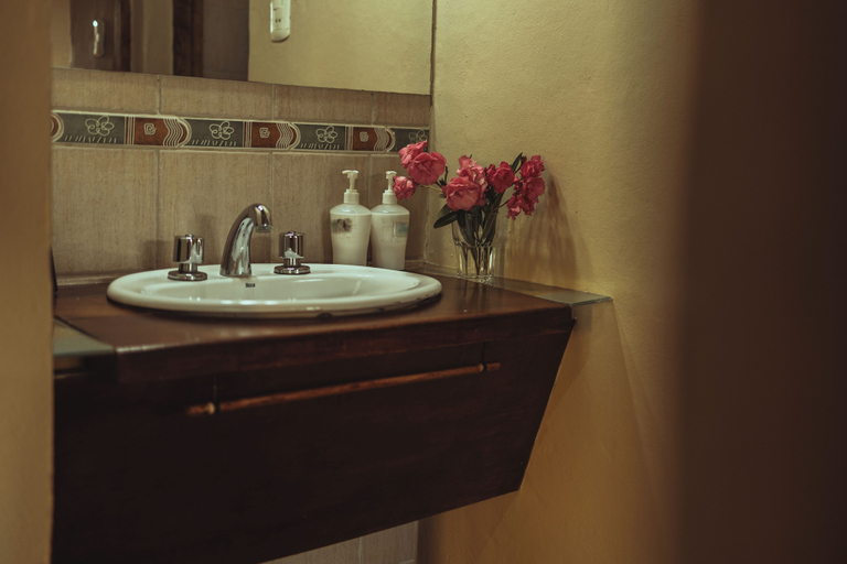Bathroom 3, Hacienda Altomonte, San Rafael