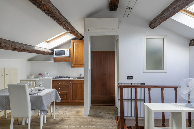 Others 5, Venice Lovely Apartment, Venezia