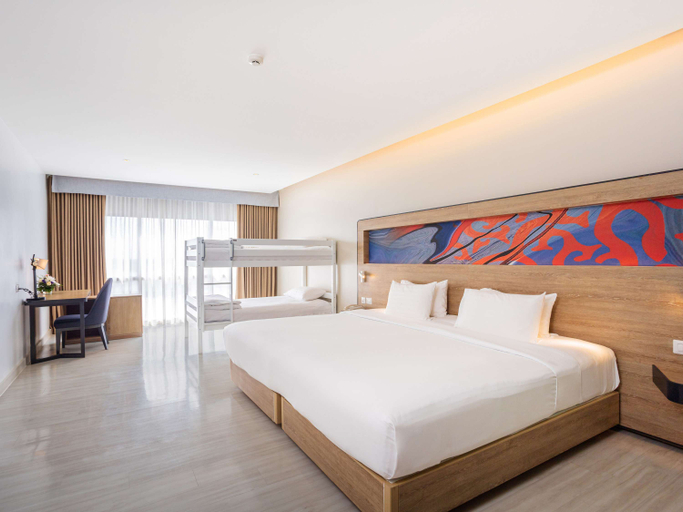 Bedroom 25