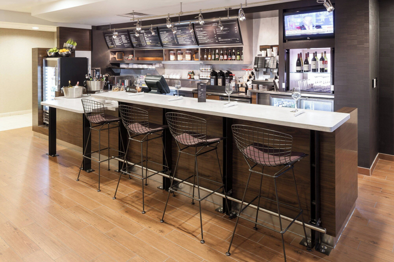 Food & Drinks 4, Courtyard by Marriott Birmingham Trussville, Jefferson