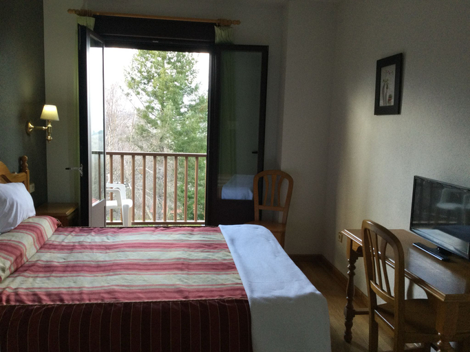 Bedroom 2, Cinco Castaños, Salamanca