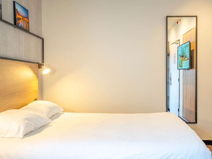 Bedroom 22
