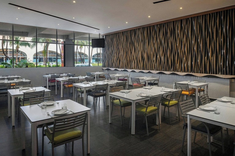 Food & Drinks 5, Aloft by Marriott Cancun, Benito Juárez