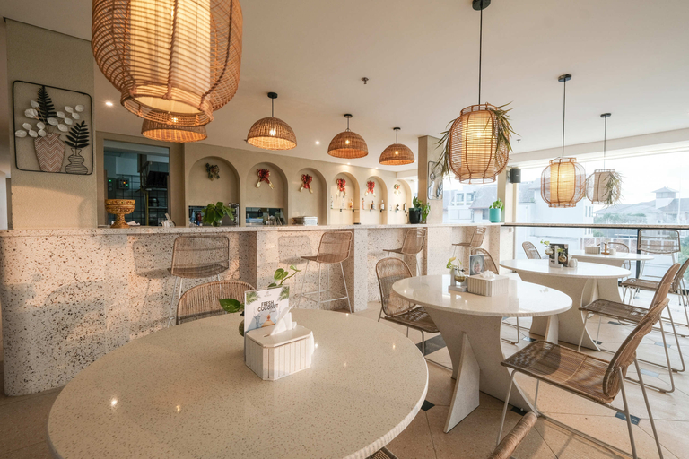 Food & Drinks 5, Aster Apartment Bali,Canggu, Badung