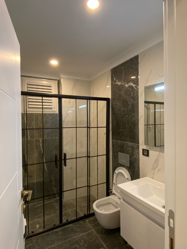 Bathroom, Bavul Suite Airport, Merkez