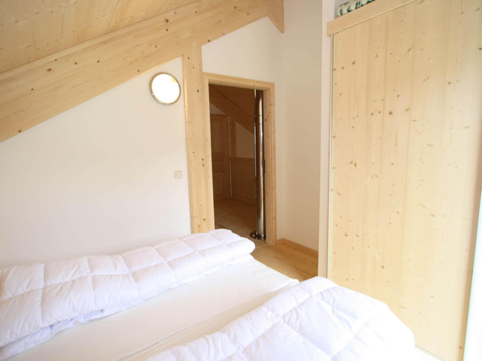 Bedroom 2, Nice Chalet in Hohentauern / Styria With Sauna, Murtal