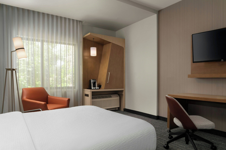 Bedroom 2, Courtyard by Marriott Denver North/Westminster, Adams