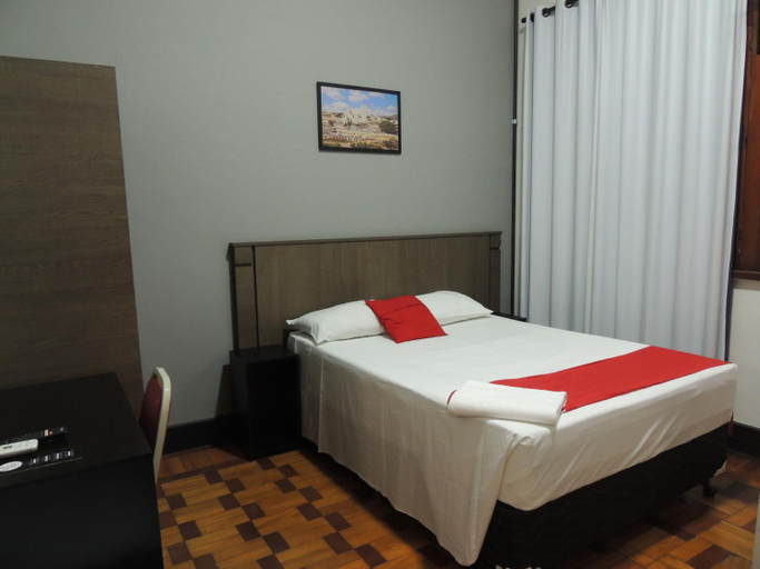 Bedroom 12
