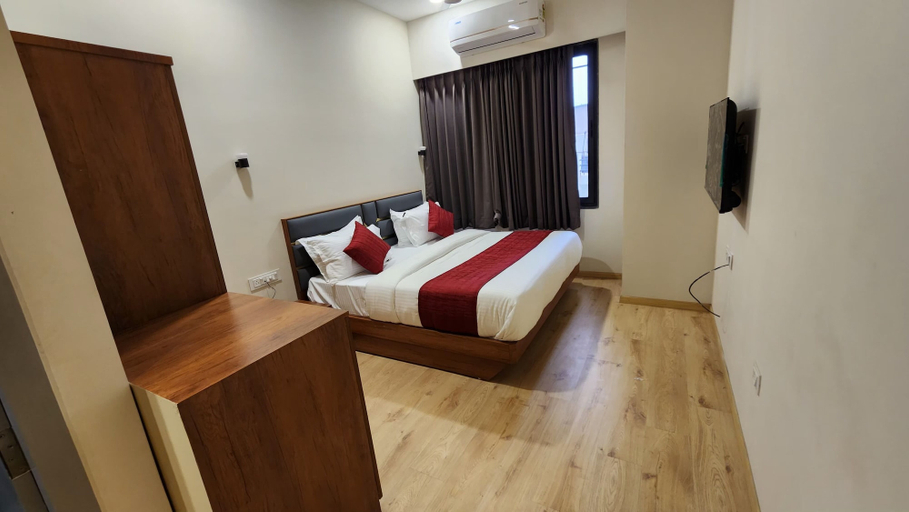 Bedroom 5, Hotel The Aeraj, Ahmadabad
