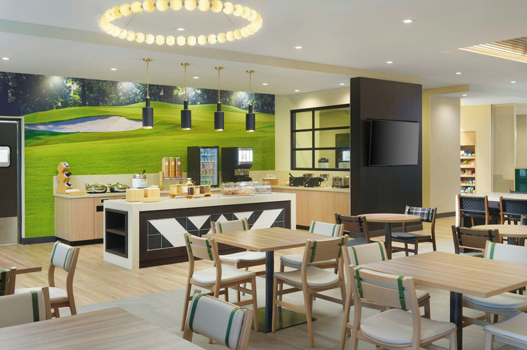 Food & Drinks 4, Fairfield By Marriott® Inn & Suites Grovetown, Columbia