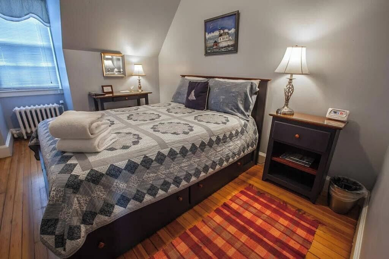 Bedroom 3, Crow's Nest Newport, Newport