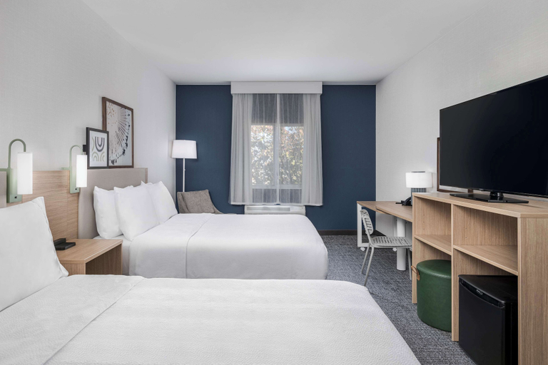 Bedroom 3, Spark by Hilton Dumas, Moore