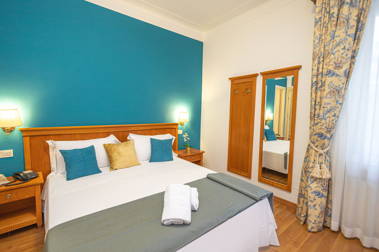 Bedroom 8