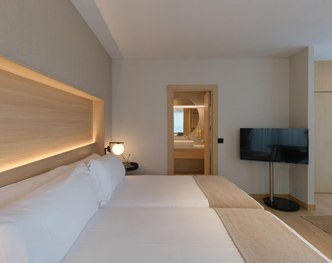 Bedroom 2, Hotel Zenit Coruna, A Coruña