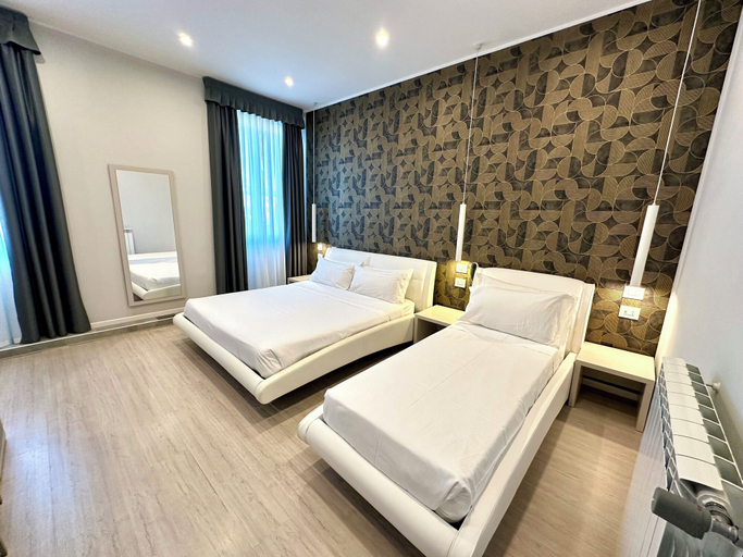 Bedroom 3, Cadorna Luxury Hotel, Milano