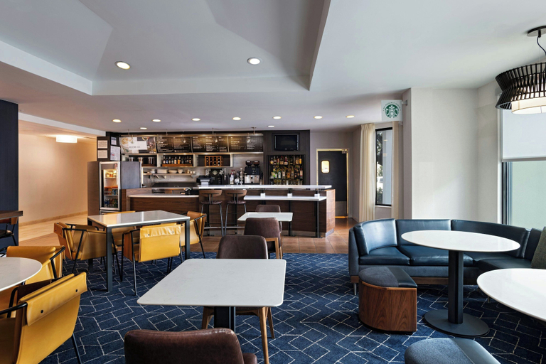 Food & Drinks 5, Courtyard by Marriott Austin The Domain Area, Travis