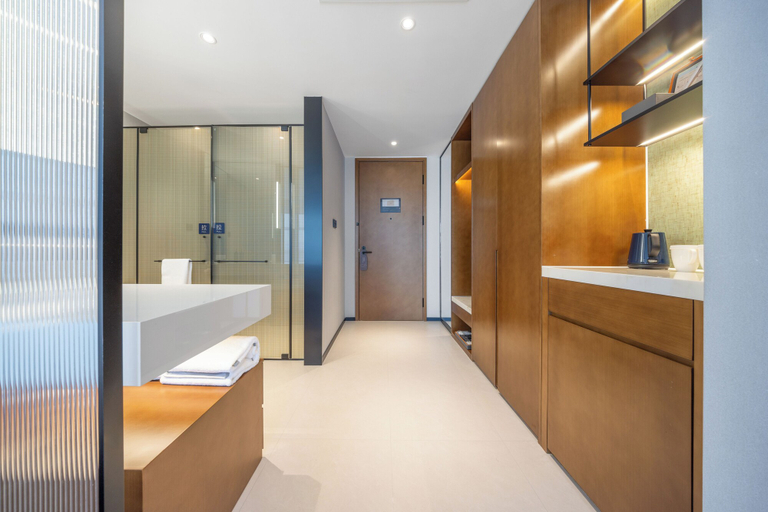 Bathroom 4, UrCove by Hyatt Beijing Tiantan Hospital Advanced Business Park, Beijing