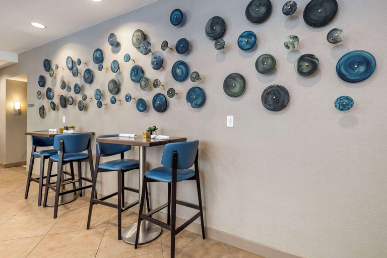 Food & Drinks 5, Cambria Hotel Rockville, Montgomery