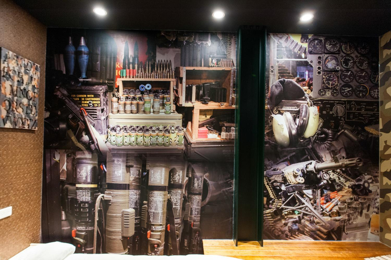 Food & Drinks 3, Steel and screws, Yilan