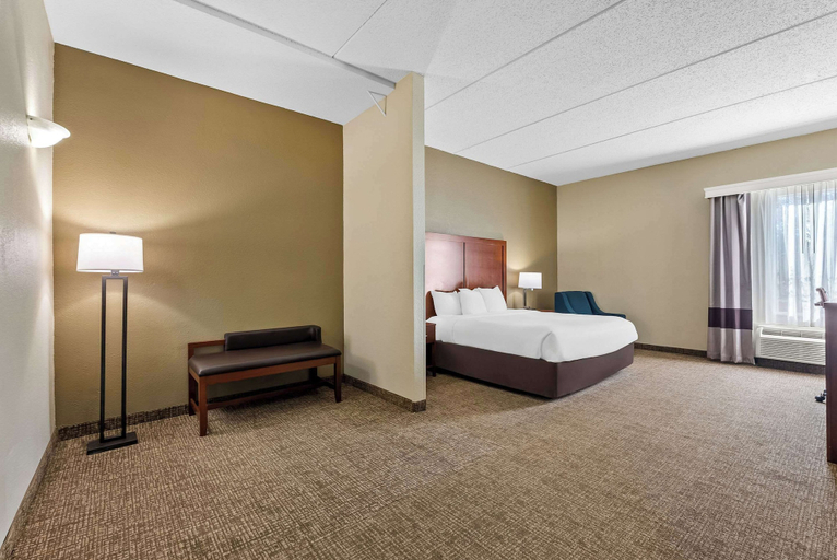 Bedroom 14
