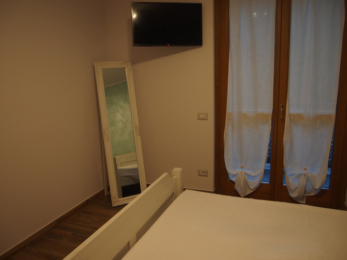 Bedroom 3, RONCOLA 2021, Bergamo