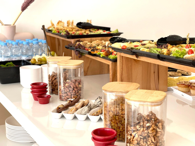 Food & Drinks 5, Hotel El Toro, Tanger-Assilah