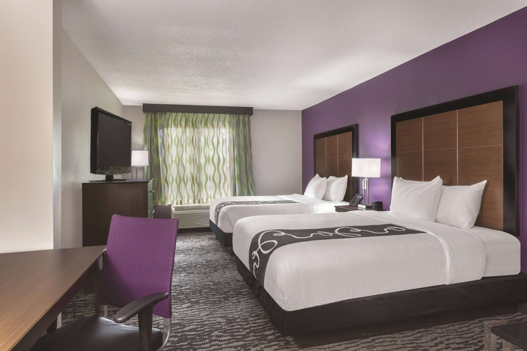 Bedroom 4, La Quinta Inn & Suites by Wyndham Columbus North, Muscogee