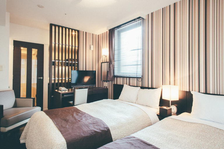 Bedroom 8