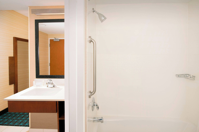 Bathroom 5, Fairfield Inn Albany East Greenbush, Rensselaer