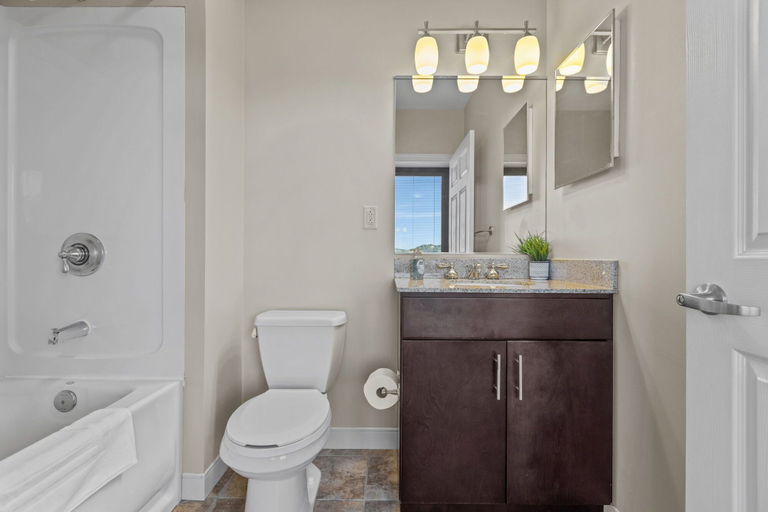 Bathroom 2, Sleek 2BR Downtown Retreat with Gym, Allegheny