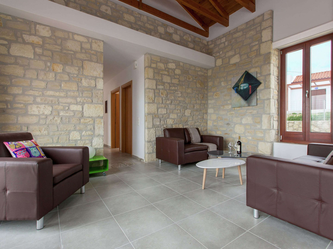 Others 5, Villa in Arkadi With Pool Near the Sea, Crete