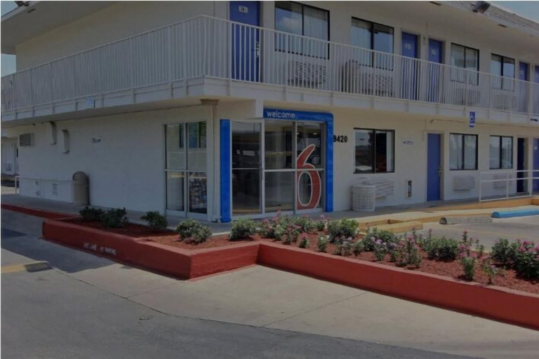 Exterior & Views 2, Motel 6 Austin, TX - North, Travis