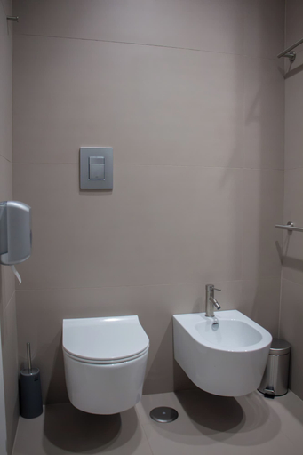 Bathroom 4, Central Promenade Naples, Napoli