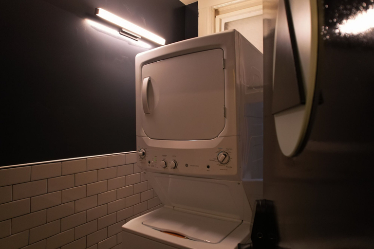 Bathroom 3, Chapter San Francisco - Hostel, San Francisco