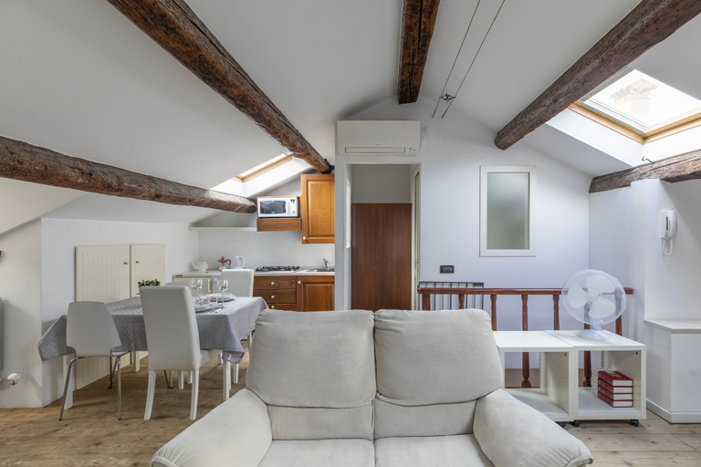 Others 3, Venice Lovely Apartment, Venezia