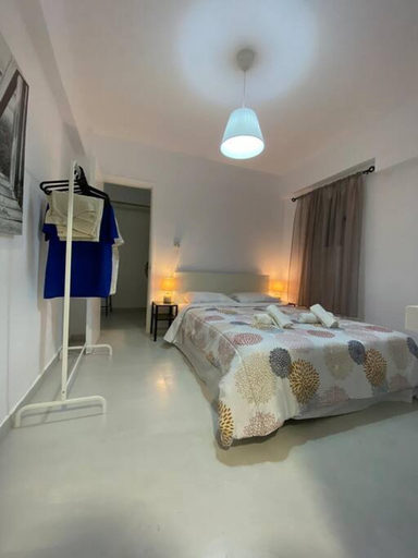Room 3, Sea Urban 4 Varkiza, Attica