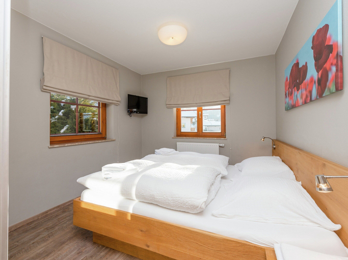 Bedroom 3, Chalet in Dienten in the Hochkoenig ski Region, Zell am See