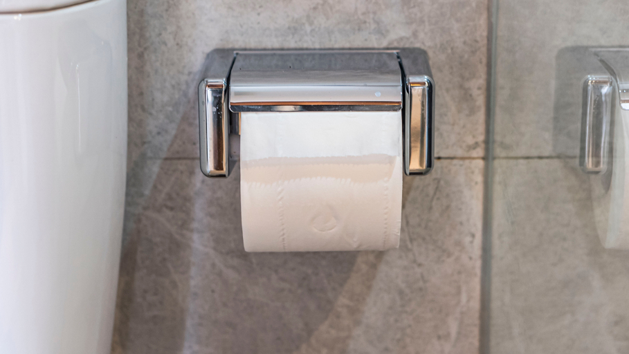 Bathroom 16