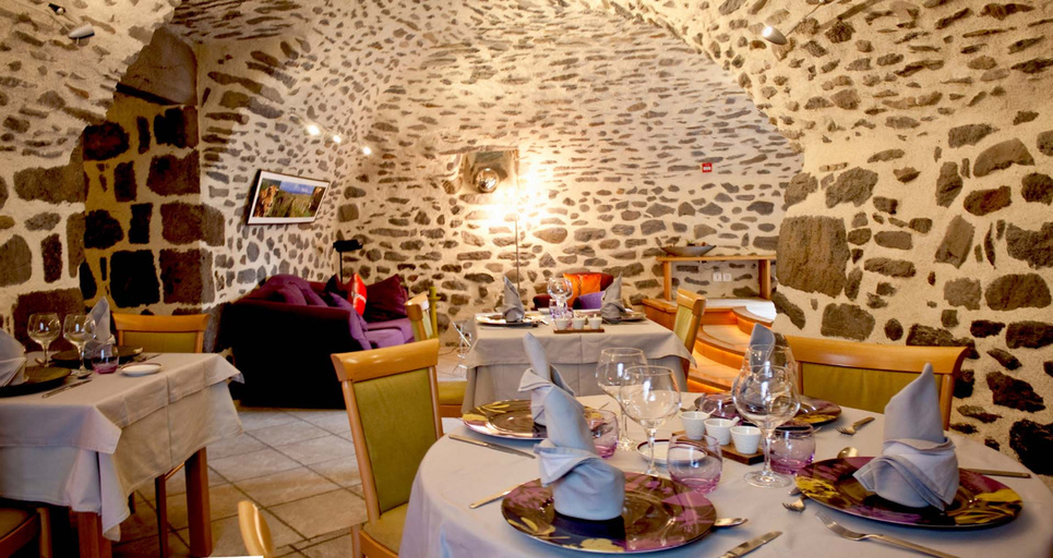 Food & Drinks 4, Hotel Du Midi Pierrefort, Cantal
