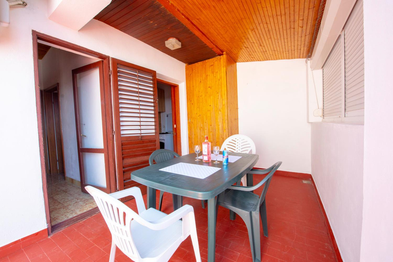 Others 3, Apartments Car, Novalja