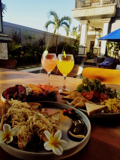 Others 4, phoenix bed and breakfast 6, Badung