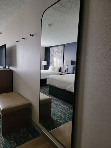 Bedroom 3, Super 8 by Wyndham Perham, Otter Tail