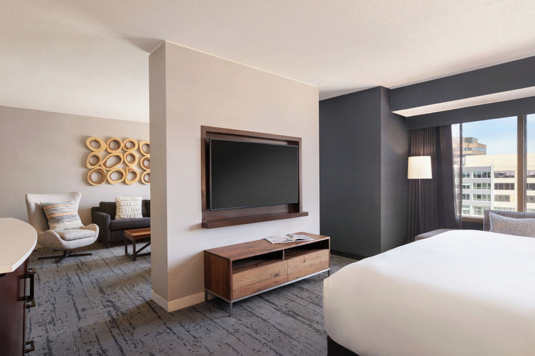 Bedroom 2, Hotel Champlain Burlington, Curio Collection by Hilton, Chittenden