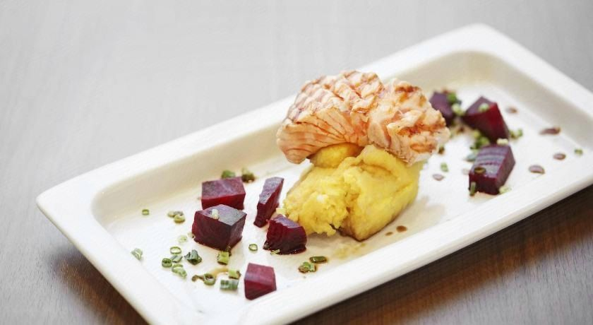 Food & Drinks, Hotel Azat Naha (in Front of Asato Staion), Naha