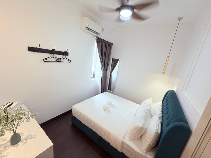 Bedroom 10
