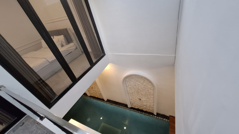 Bathroom 21